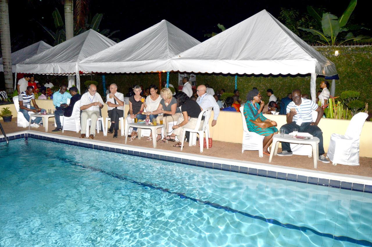 Residence Bertille Abidjan Cocody Dış mekan fotoğraf