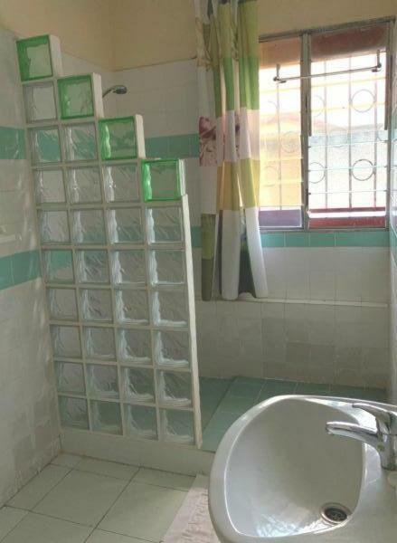 Residence Bertille Abidjan Cocody Dış mekan fotoğraf
